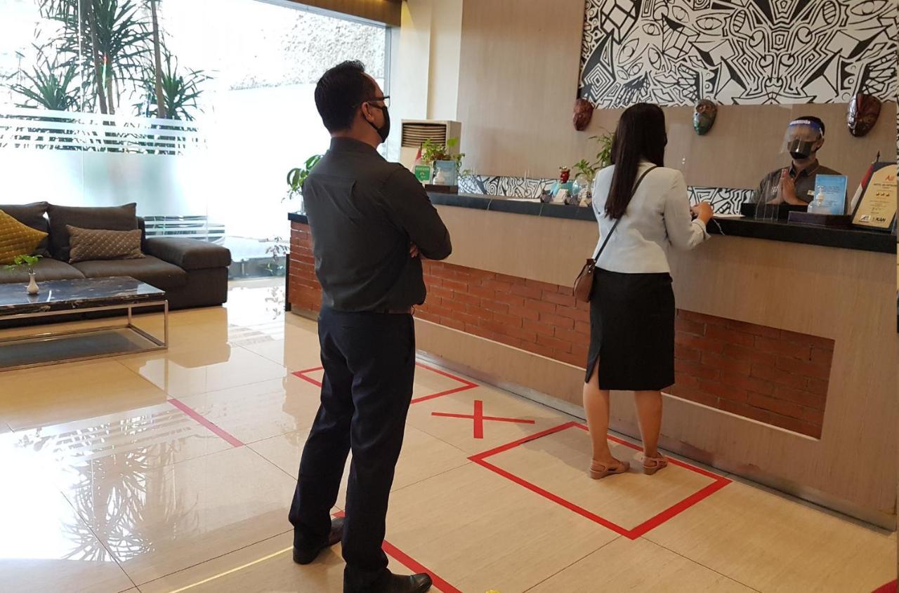 Hotel 88 Itc Fatmawati Jakarta By Wh Ngoại thất bức ảnh