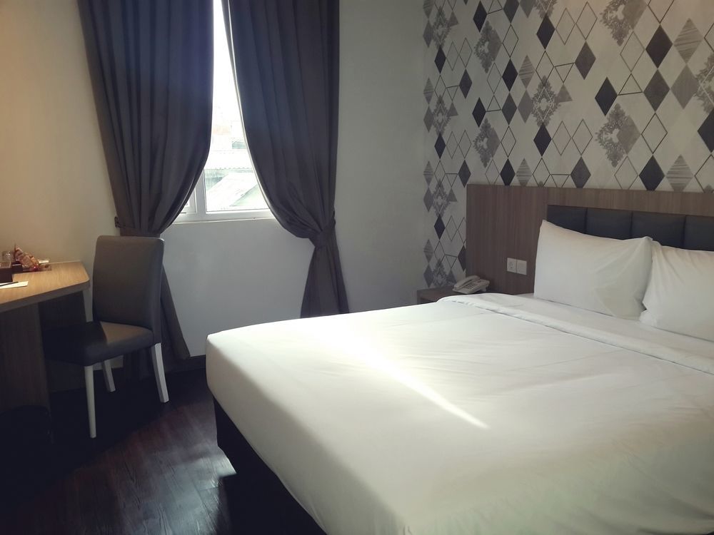 Hotel 88 Itc Fatmawati Jakarta By Wh Ngoại thất bức ảnh