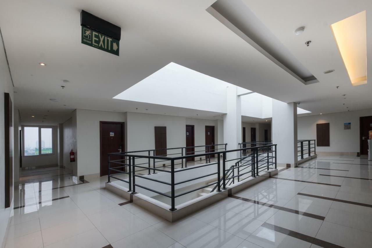 Hotel 88 Itc Fatmawati Jakarta By Wh Ngoại thất bức ảnh