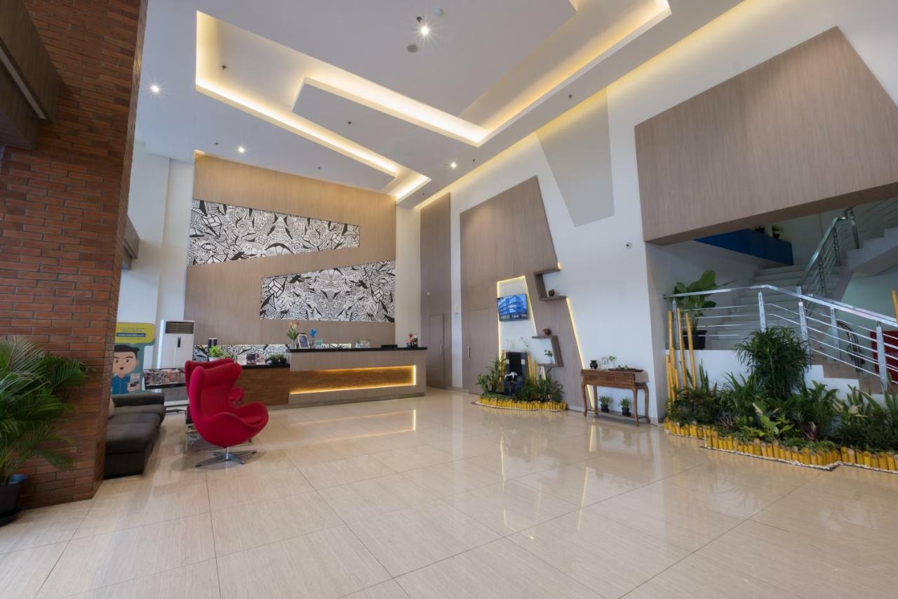 Hotel 88 Itc Fatmawati Jakarta By Wh Ngoại thất bức ảnh